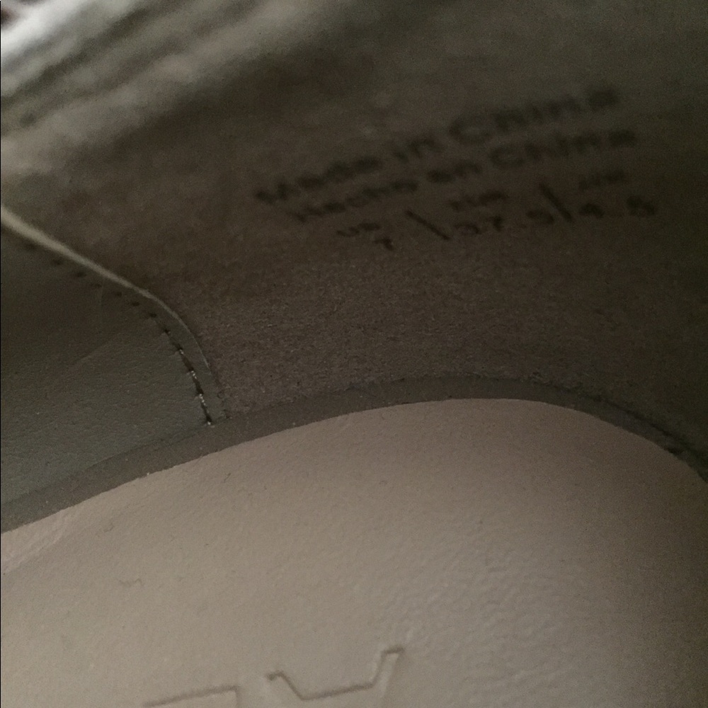 ALDO Shoes - Picture 4 of 4